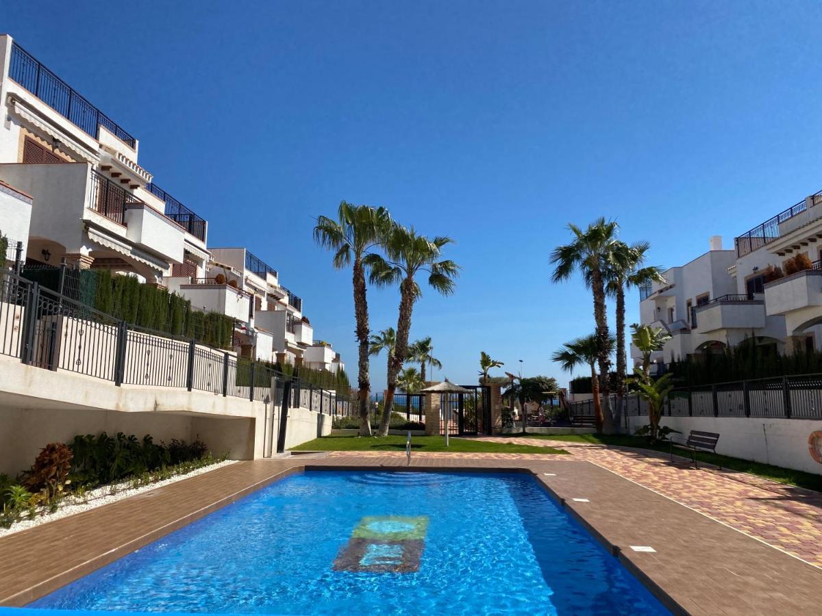 Increíble apartamento a 200 m de la PLAYA Torrevieja Exterior foto