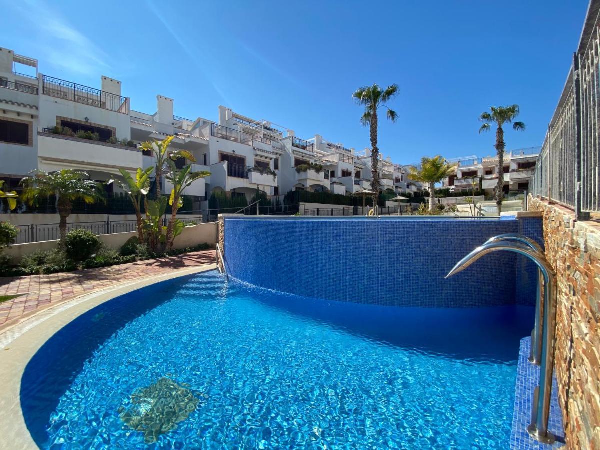 Increíble apartamento a 200 m de la PLAYA Torrevieja Exterior foto