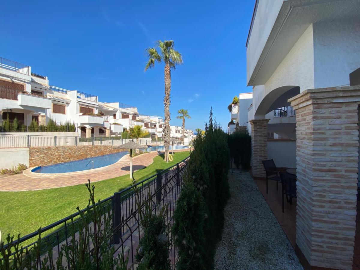 Increíble apartamento a 200 m de la PLAYA Torrevieja Exterior foto